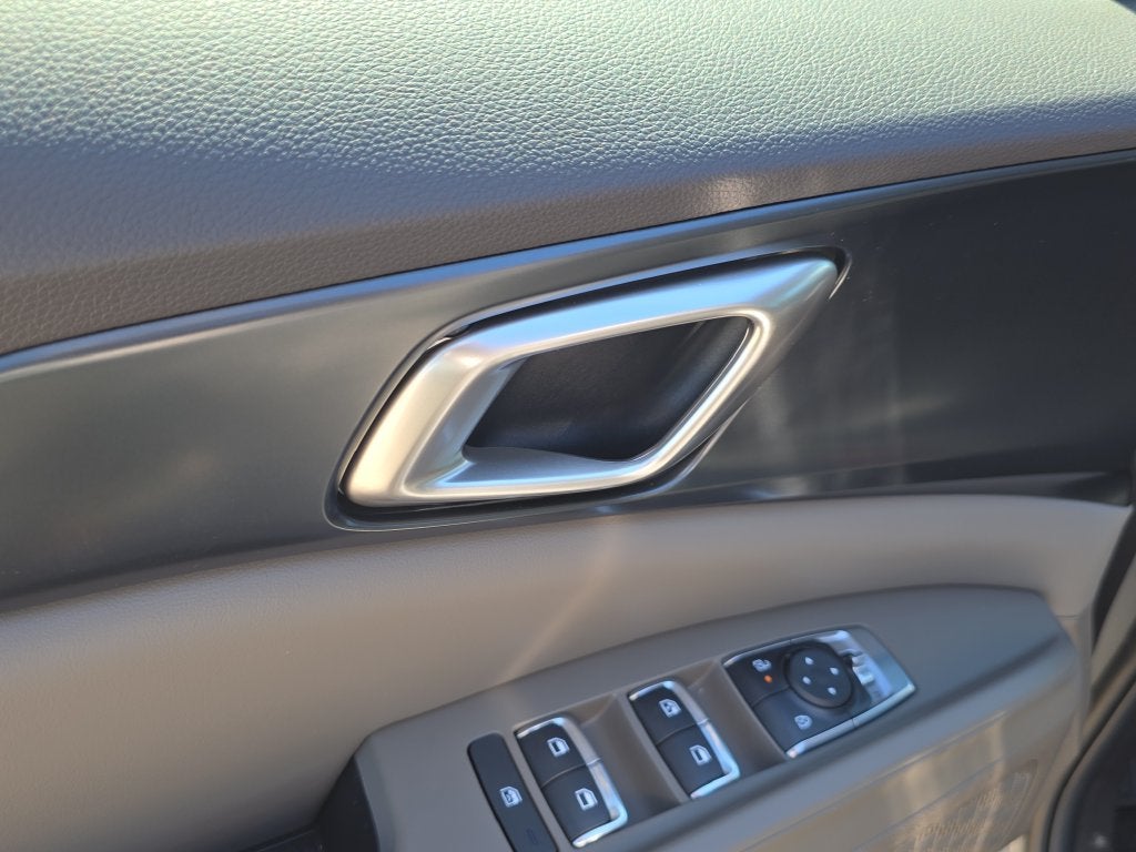 2027 Kia Carnival LXS