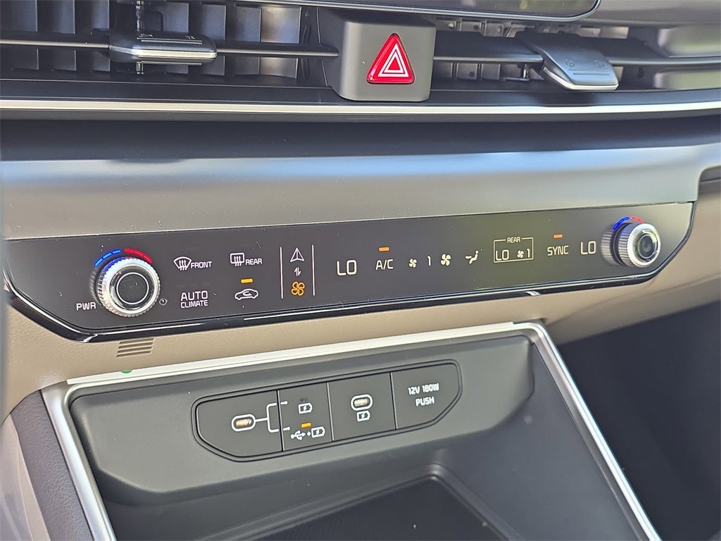 2026 Kia Carnival LXS