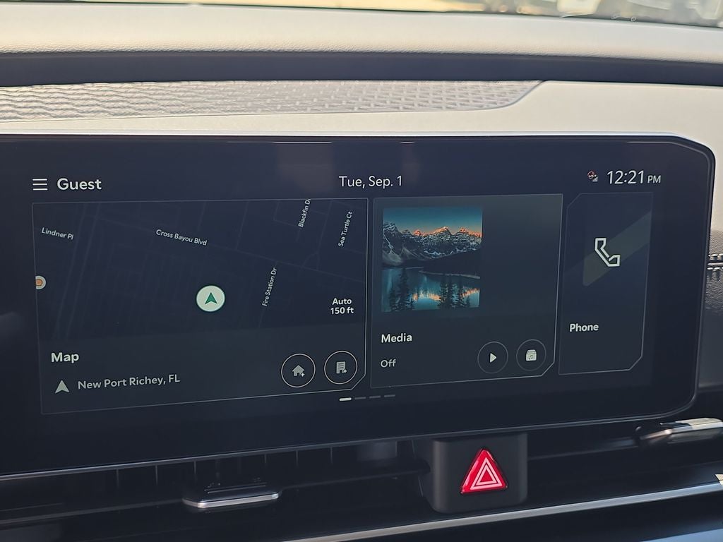 2027 Kia Carnival LX