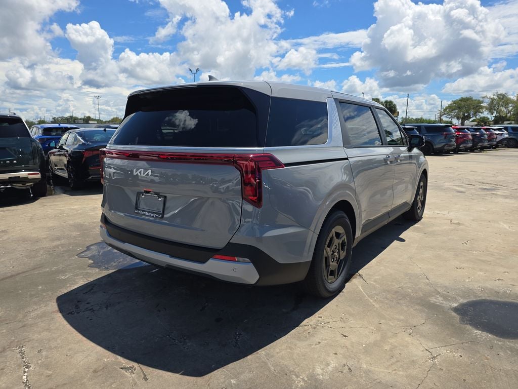 2027 Kia Carnival LX
