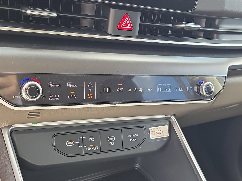 2026 Kia Carnival LXS