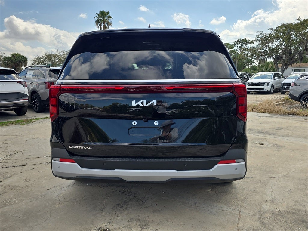 2026 Kia Carnival LXS