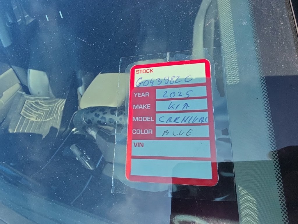 2026 Kia Carnival LXS