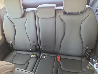 2027 Kia Carnival LXS