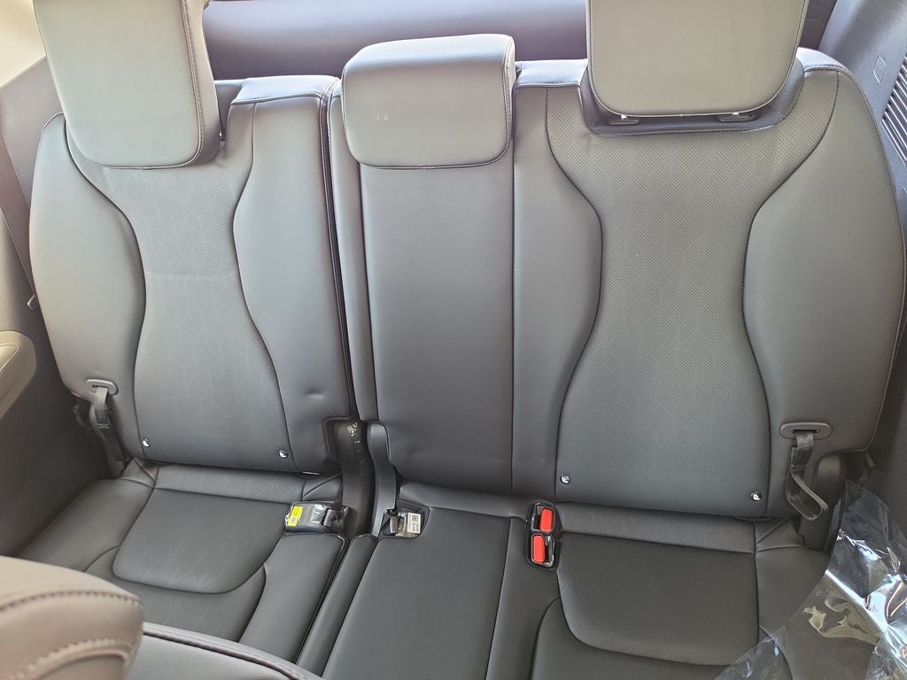 2027 Kia Carnival LXS