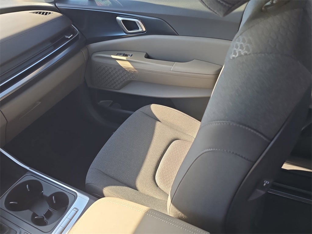 2026 Kia Carnival LX