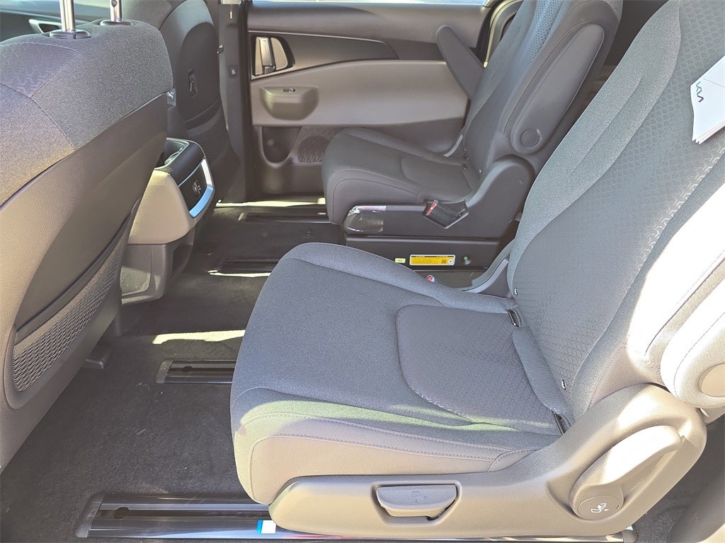 2026 Kia Carnival LX