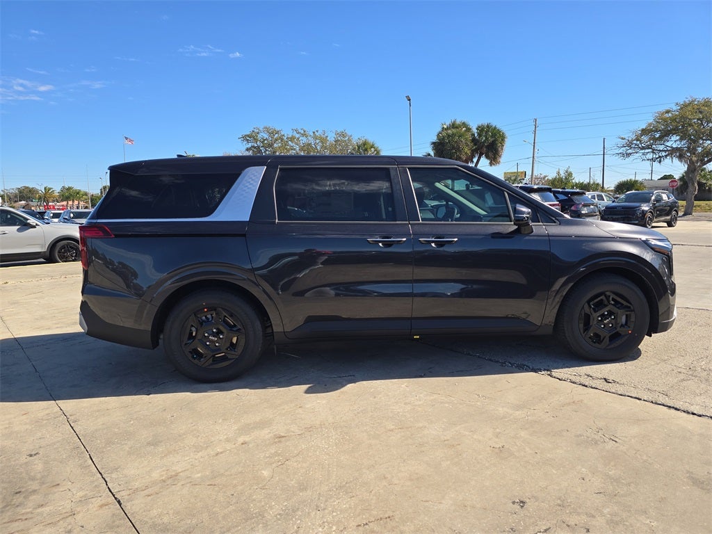 2026 Kia Carnival LX