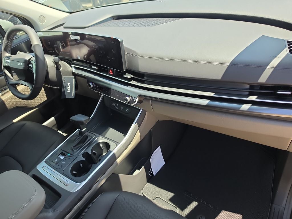 2027 Kia Carnival LXS