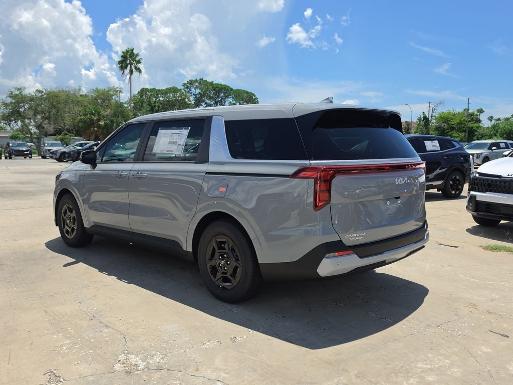 2027 Kia Carnival LXS