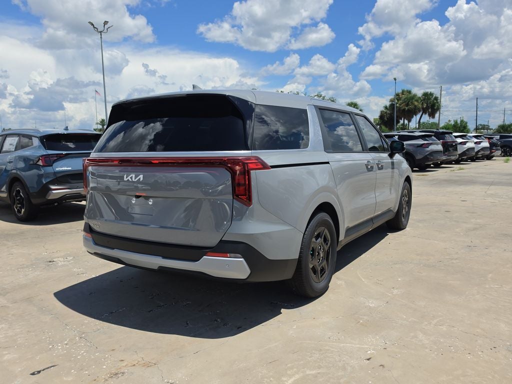 2027 Kia Carnival LXS