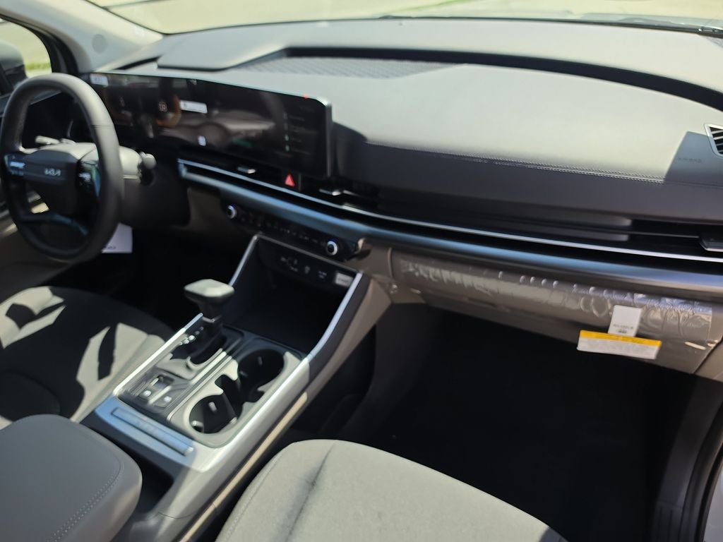 2027 Kia Carnival LX