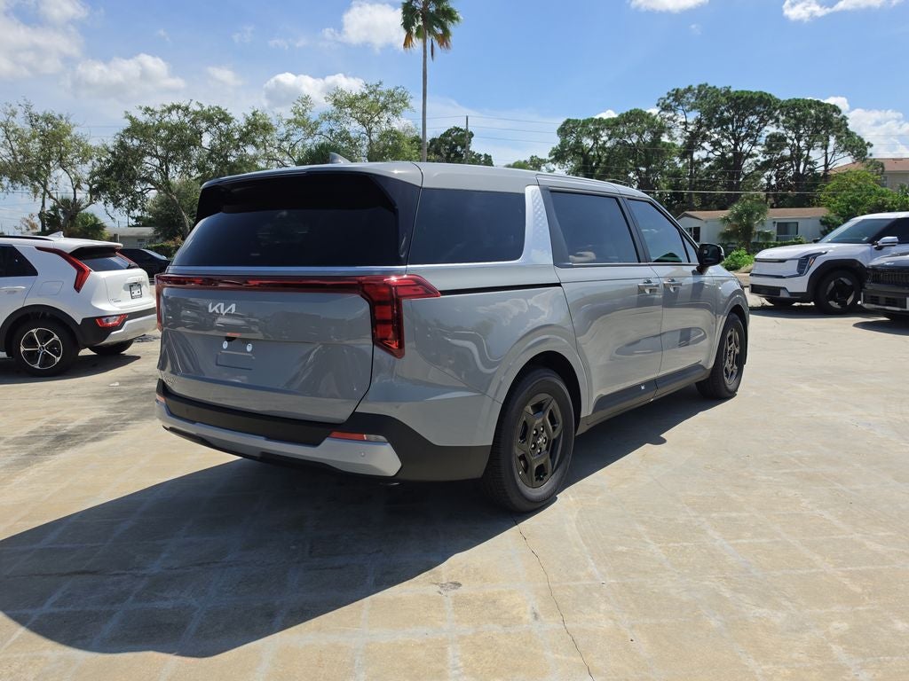 2027 Kia Carnival LX