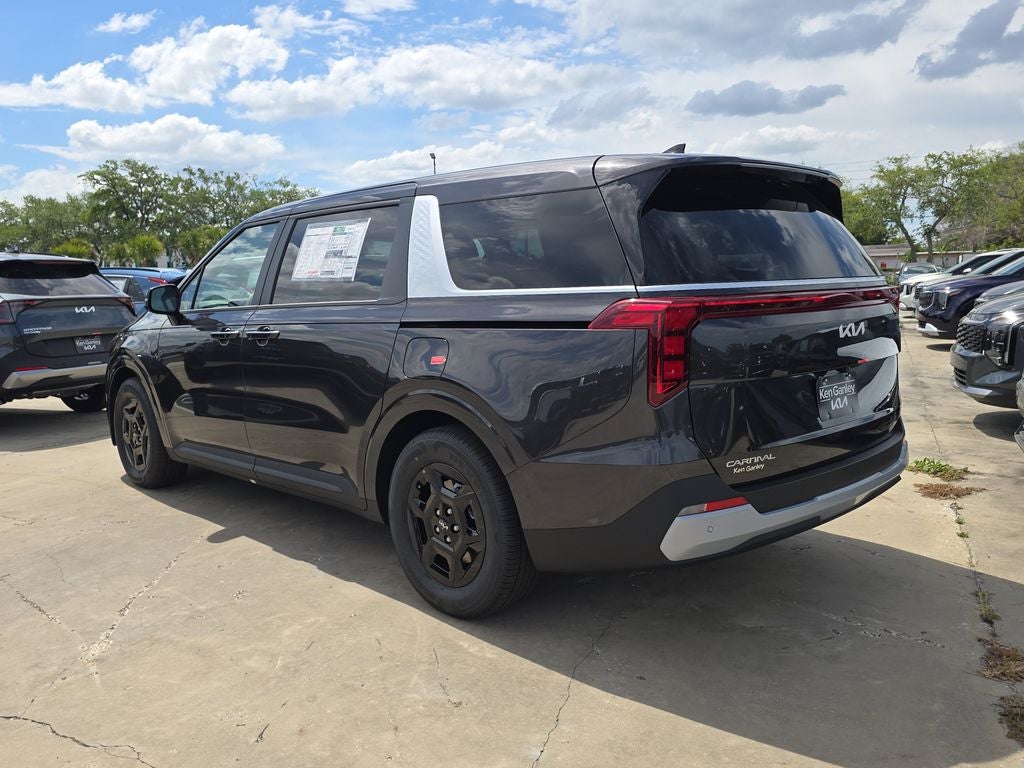 2026 Kia Carnival LXS