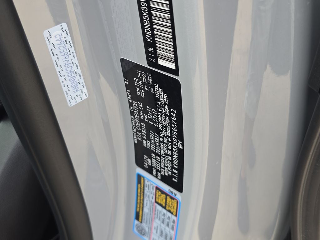 2027 Kia Carnival LXS