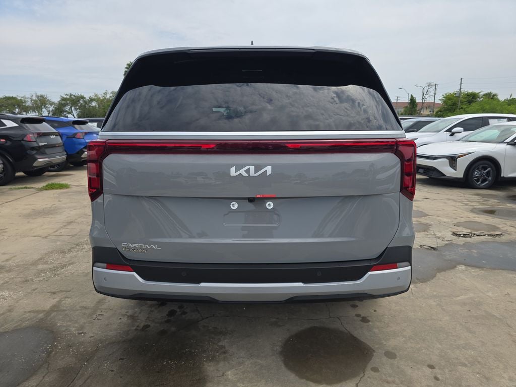 2027 Kia Carnival LXS