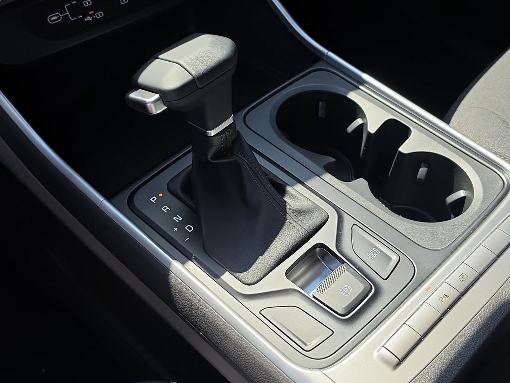 2027 Kia Carnival LX