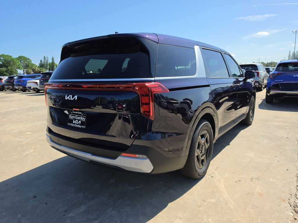 2027 Kia Carnival LX