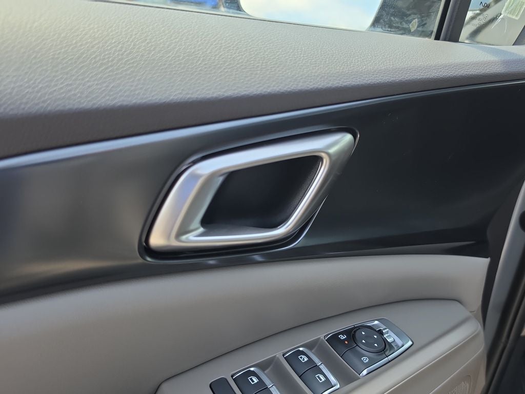 2027 Kia Carnival LXS