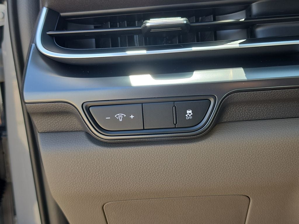 2027 Kia Carnival LXS