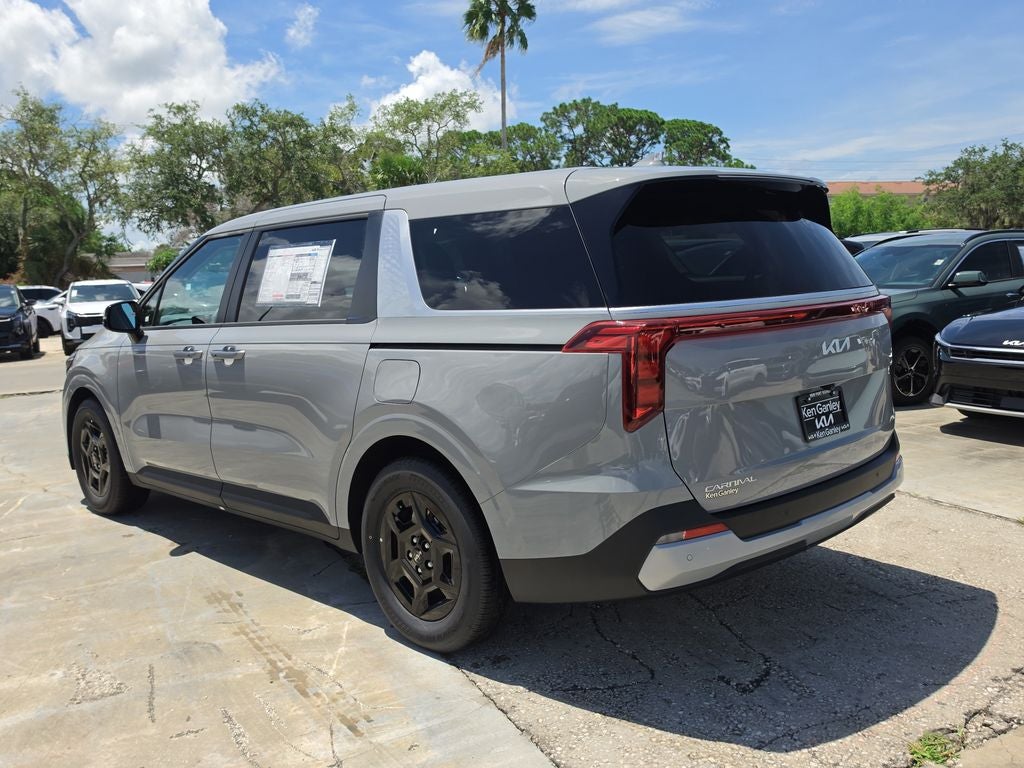 2027 Kia Carnival LXS
