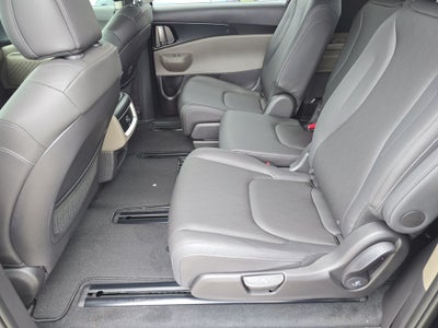 2027 Kia Carnival LXS