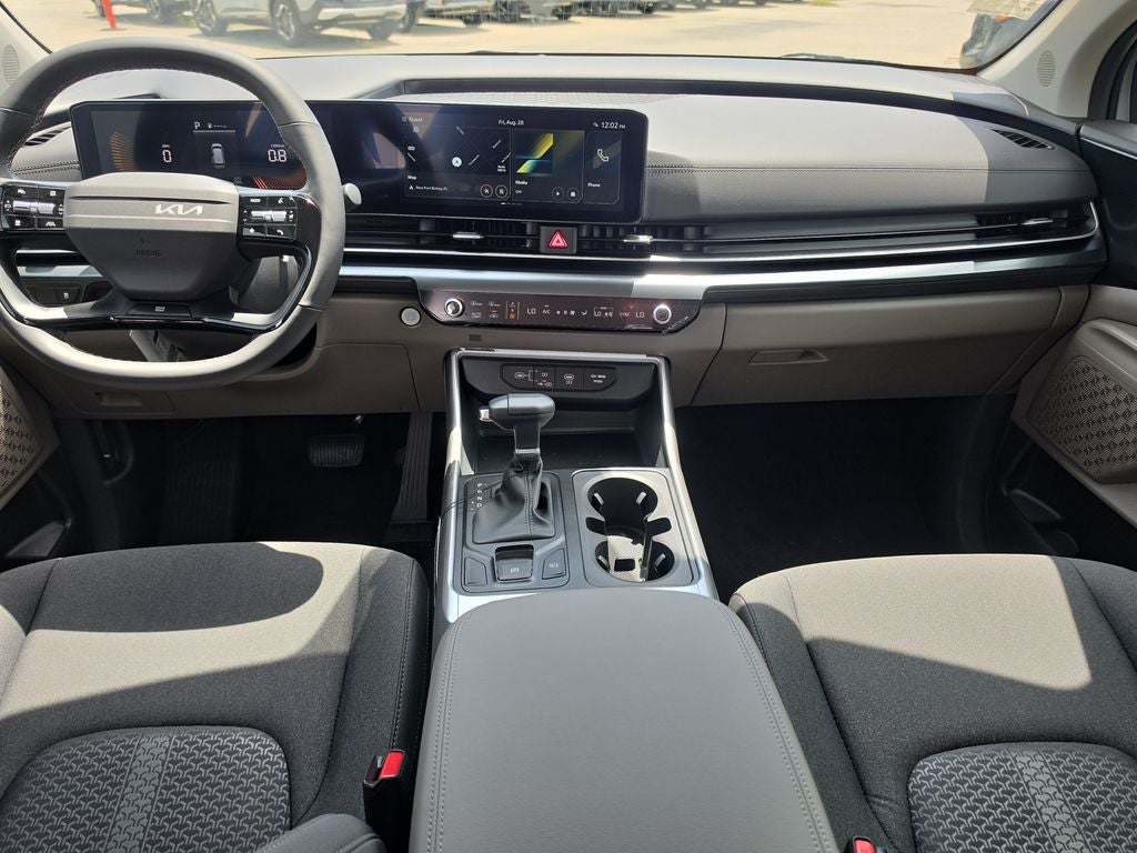 2027 Kia Carnival LX