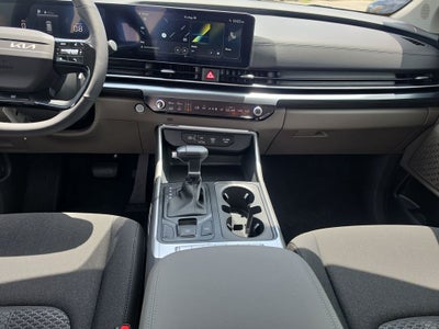 2027 Kia Carnival LX