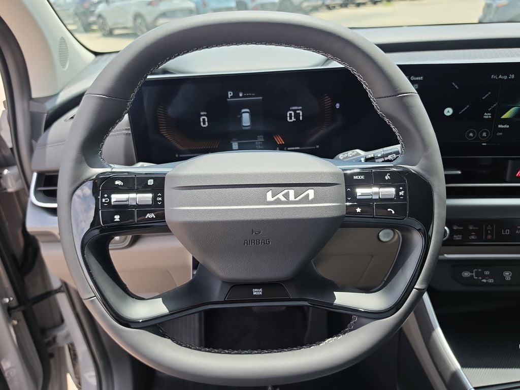 2027 Kia Carnival LX