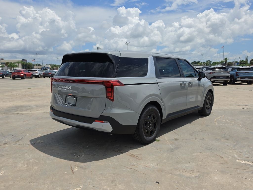 2027 Kia Carnival LX