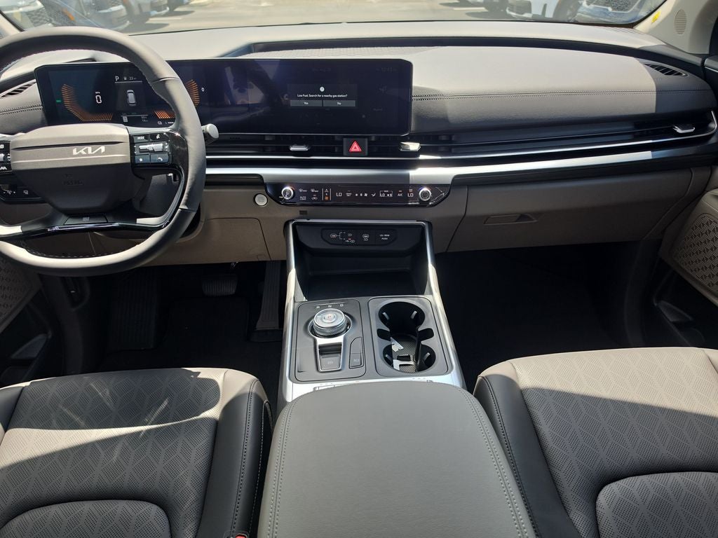 2027 Kia Carnival Hybrid LXS
