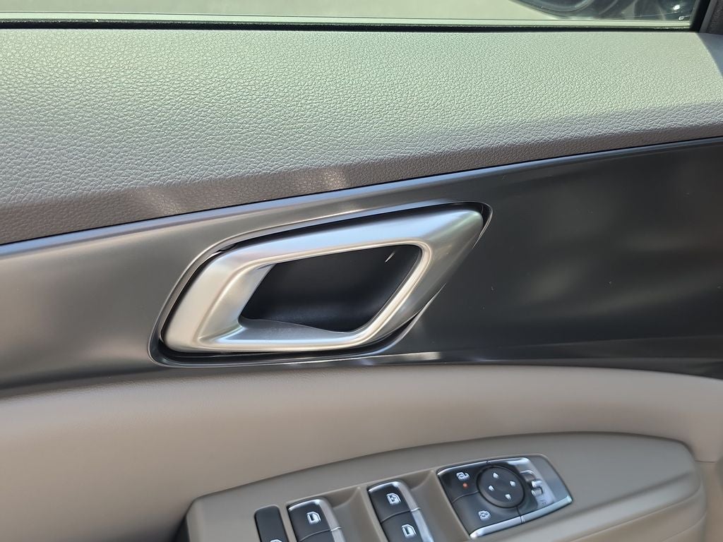 2027 Kia Carnival Hybrid LXS