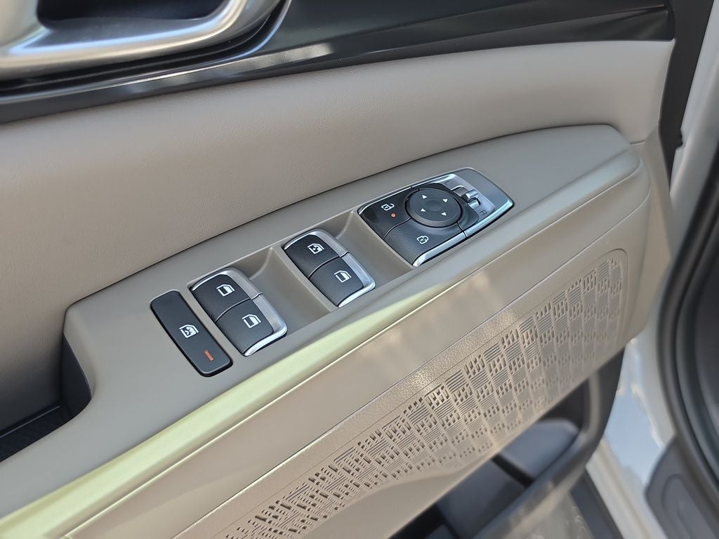2027 Kia Carnival Hybrid LXS