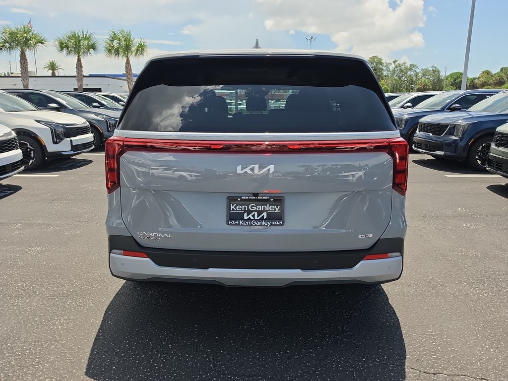 2027 Kia Carnival Hybrid LXS
