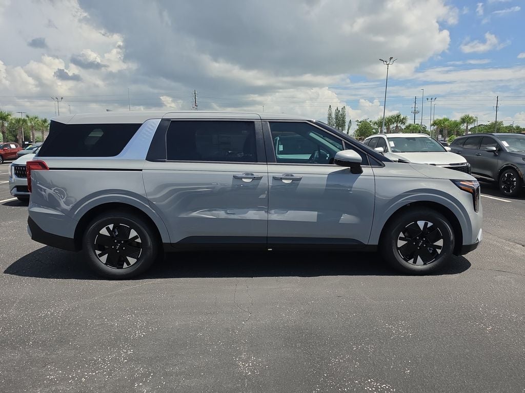 2027 Kia Carnival Hybrid LXS