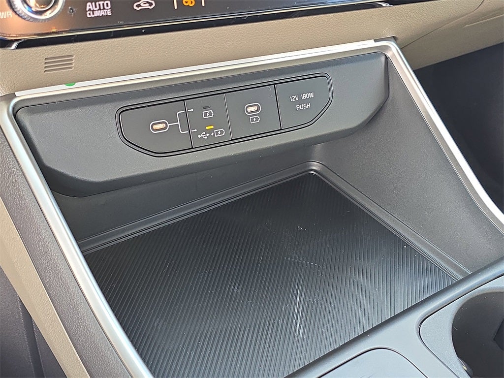 2026 Kia Carnival Hybrid LXS