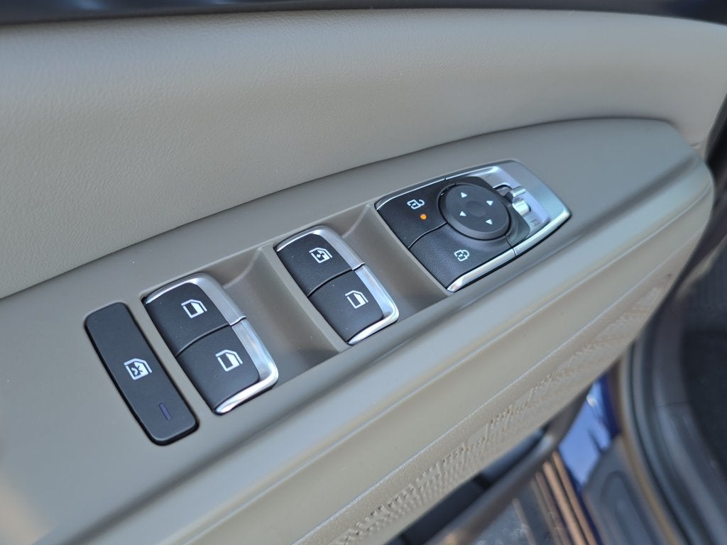 2027 Kia Carnival Hybrid LXS