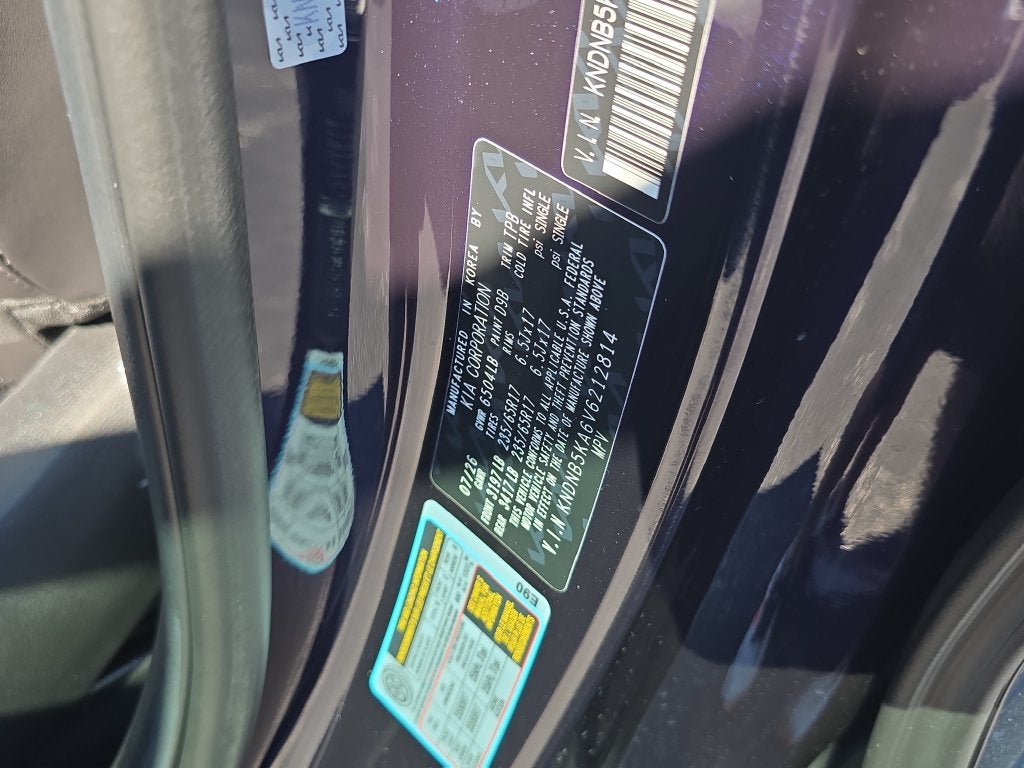 2027 Kia Carnival Hybrid LXS