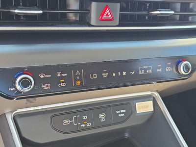 2027 Kia Carnival Hybrid LXS