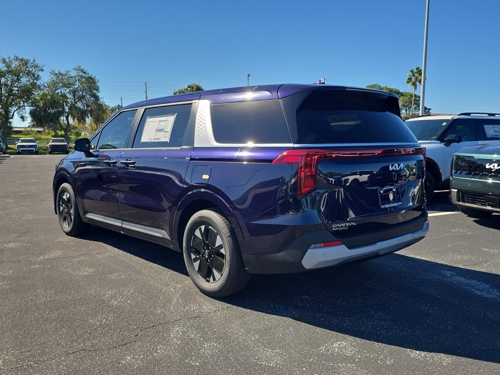 2027 Kia Carnival Hybrid LXS