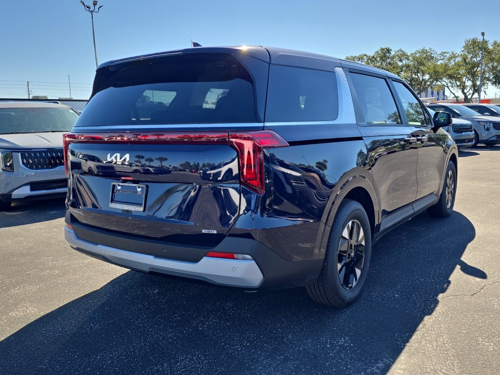 2027 Kia Carnival Hybrid LXS