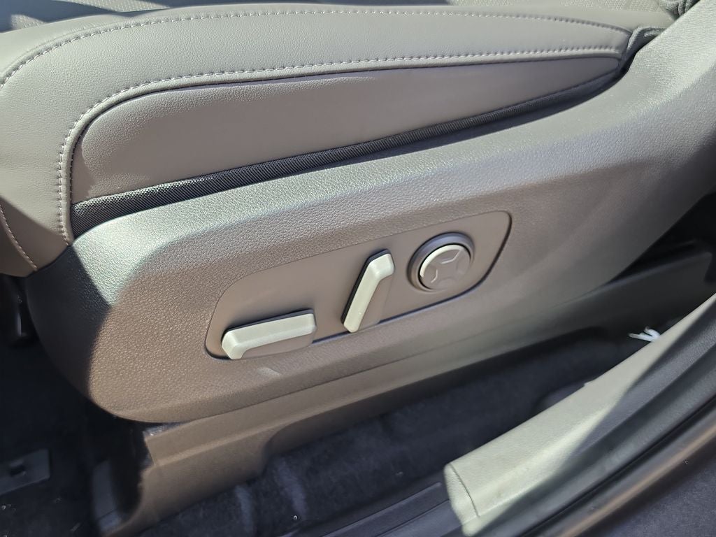 2027 Kia Carnival Hybrid LXS