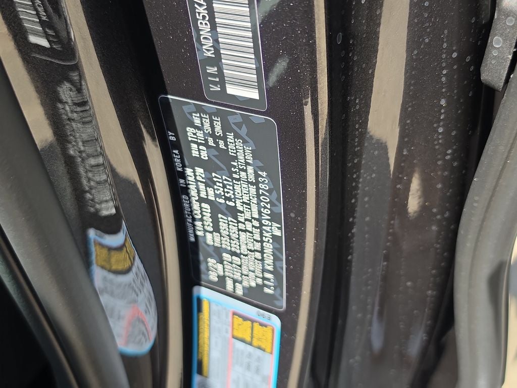 2027 Kia Carnival Hybrid LXS