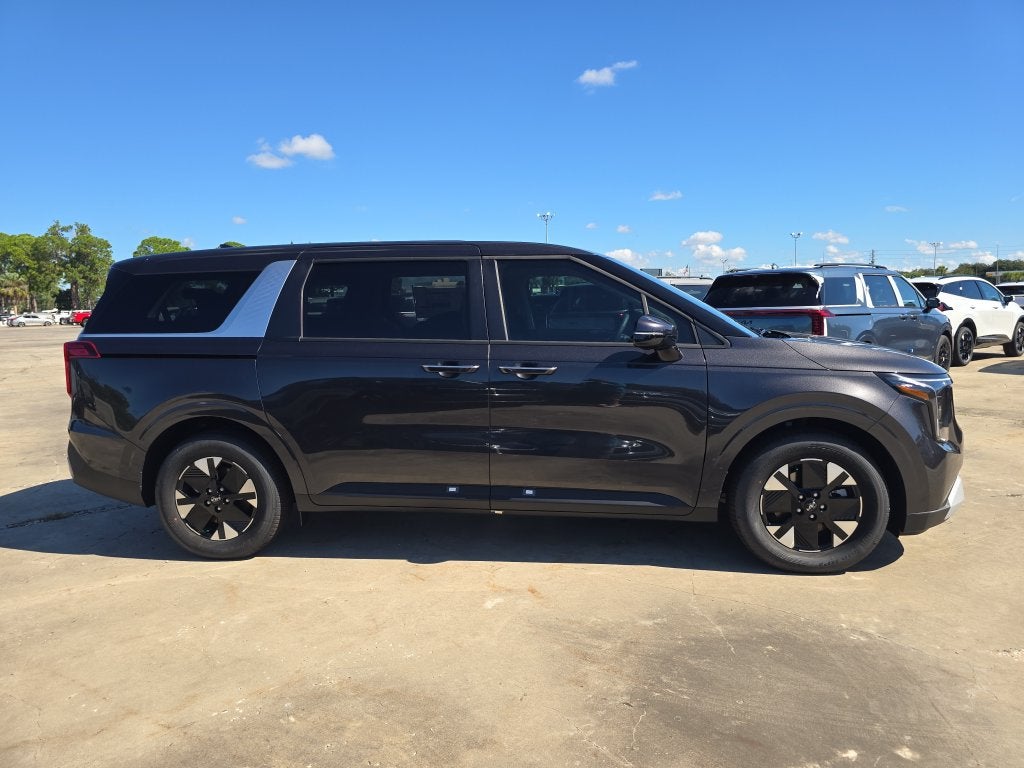 2027 Kia Carnival Hybrid LXS