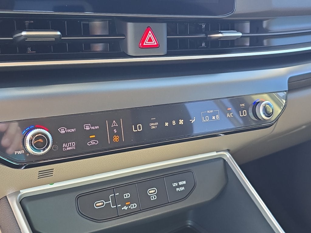 2027 Kia Carnival Hybrid LXS