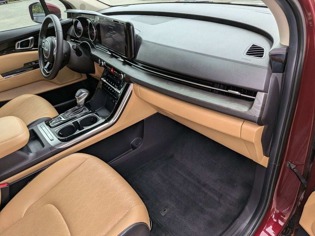 2024 Kia Carnival EX
