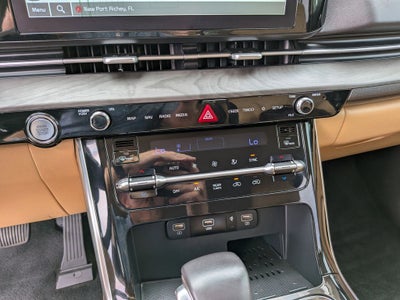 2024 Kia Carnival EX