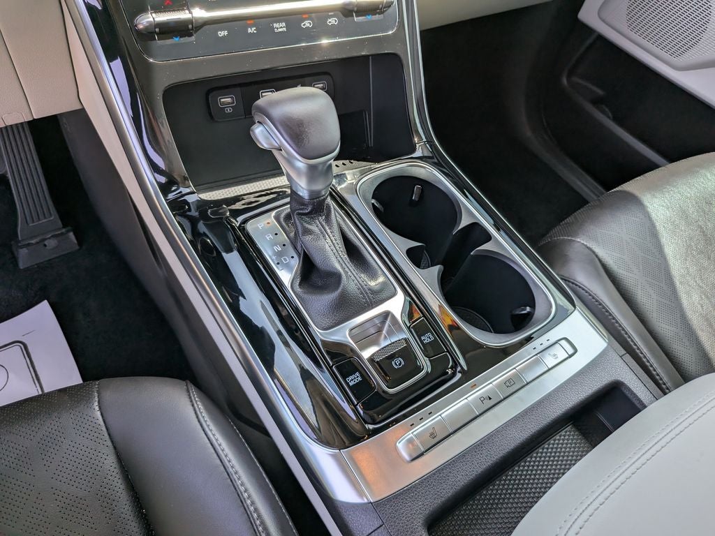 2024 Kia Carnival EX