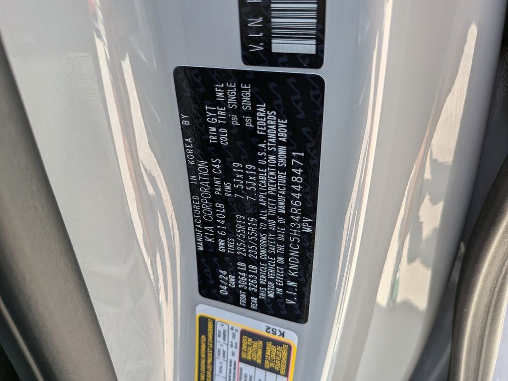 2024 Kia Carnival EX