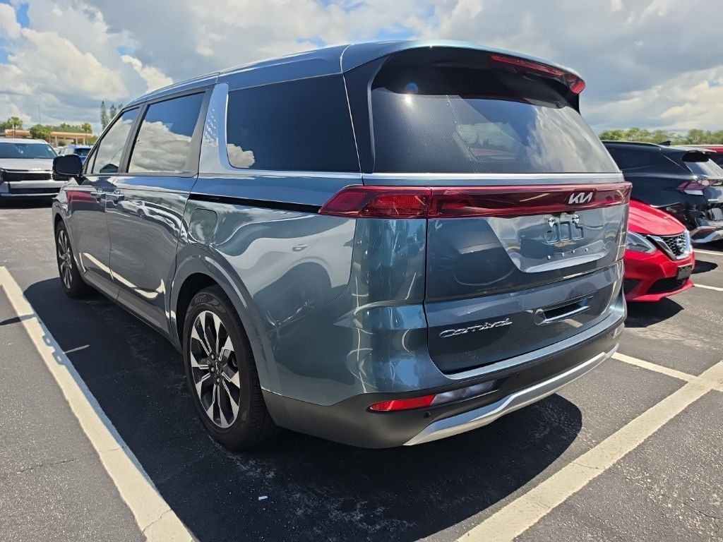 2022 Kia Carnival EX